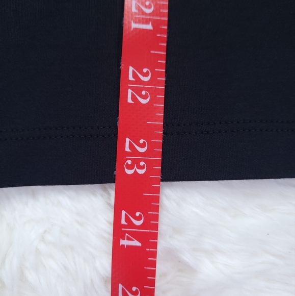 L.L. Bean 100% Cotton Square Neck Black Longsleeve Tee Size L - Picture 5 of 9